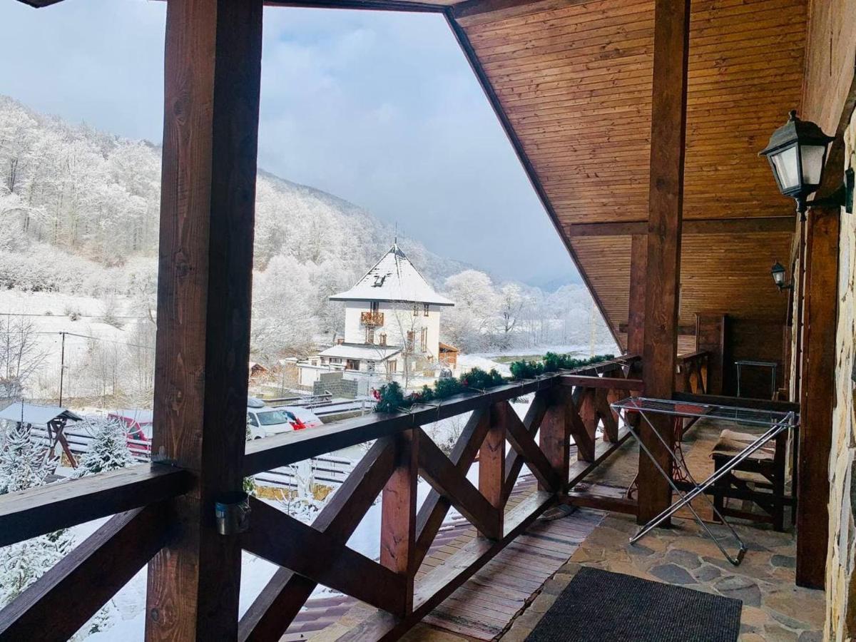 Chalet Vedmezhe โปลยานา ภายนอก รูปภาพ