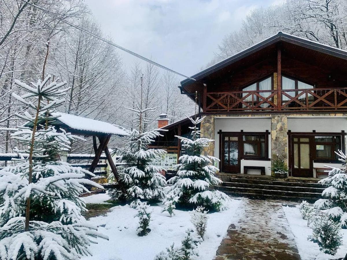 Chalet Vedmezhe โปลยานา ภายนอก รูปภาพ
