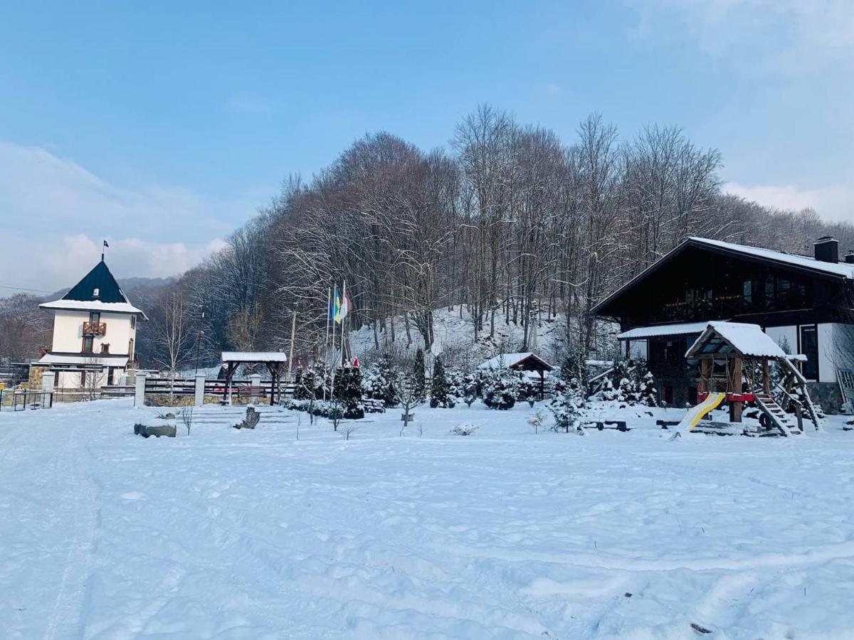 Chalet Vedmezhe โปลยานา ภายนอก รูปภาพ