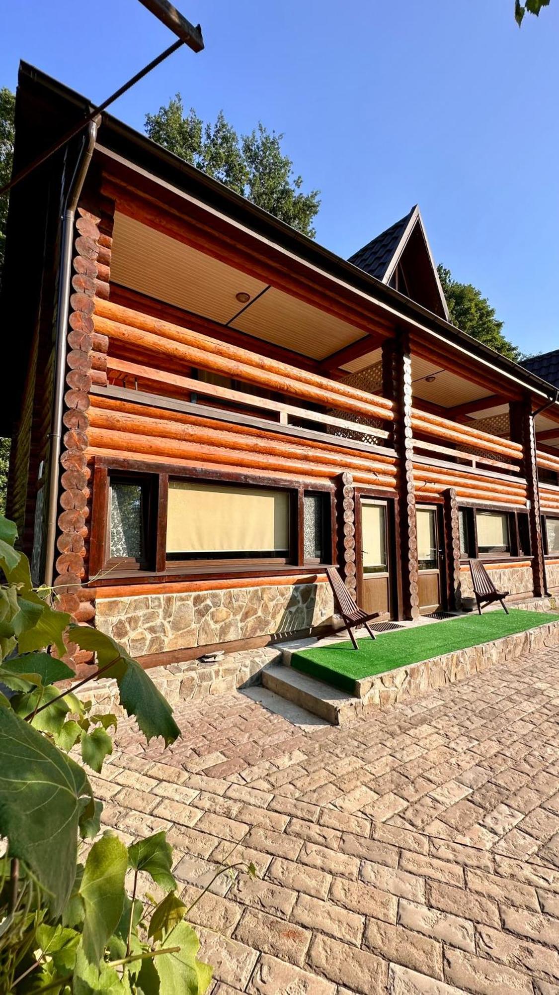 Chalet Vedmezhe โปลยานา ภายนอก รูปภาพ